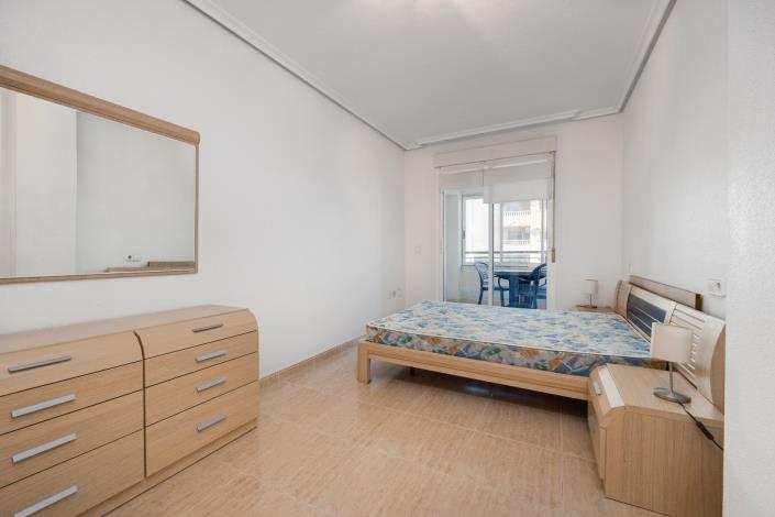 Image No.18-3 Bed Apartment for sale