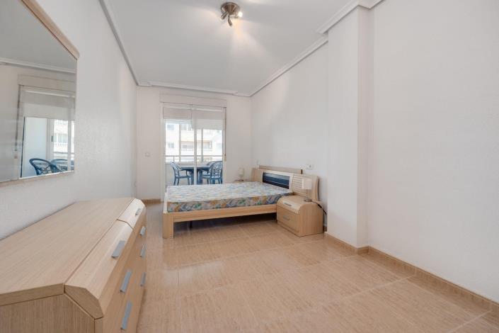 Image No.17-3 Bed Apartment for sale