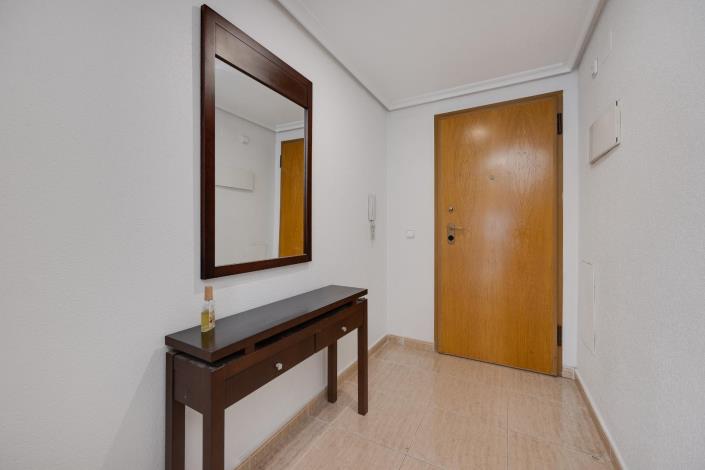 Image No.21-3 Bed Apartment for sale