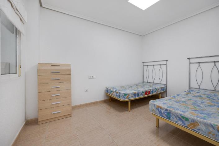 Image No.37-3 Bed Apartment for sale