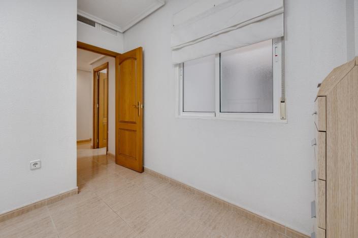 Image No.39-3 Bed Apartment for sale