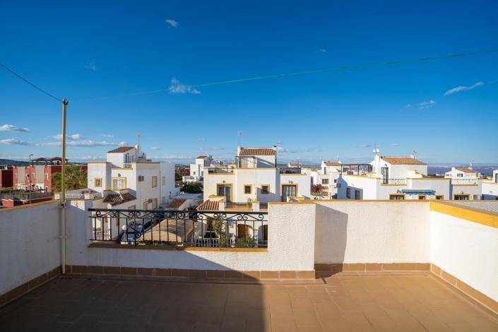 Image No.34-Maison de ville de 3 chambres à vendre à Los Altos