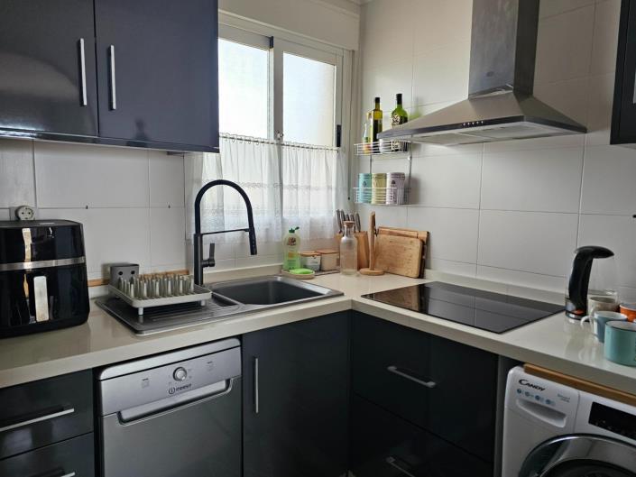 Image No.11-2 Bed Apartment for sale