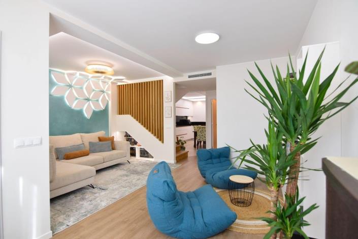 Image No.2-3 Bed Townhouse for sale