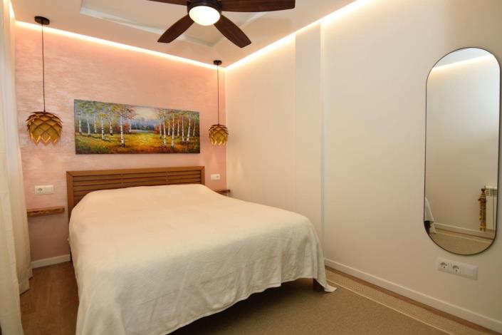 Image No.13-3 Bed Townhouse for sale