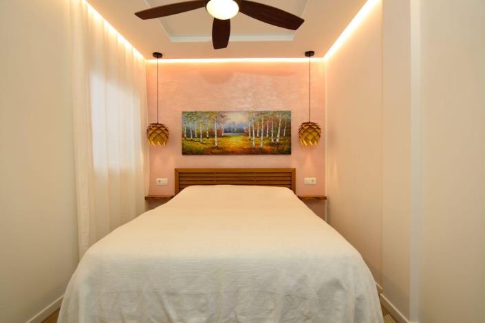 Image No.14-3 Bed Townhouse for sale