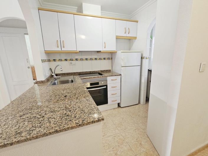 Image No.5-Appartement de 2 chambres à vendre à Torrevieja