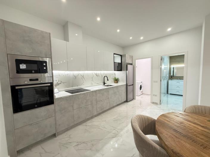 Image No.13-2 Bed Apartment for sale