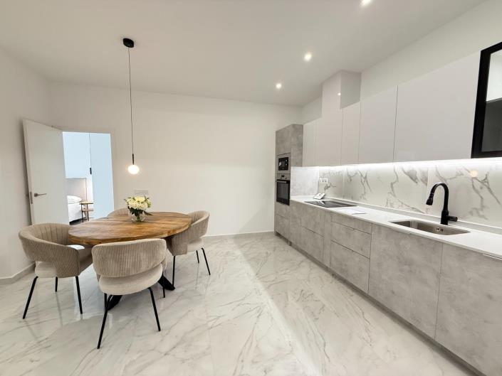 Image No.16-2 Bed Apartment for sale