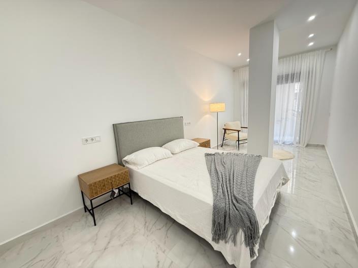 Image No.19-2 Bed Apartment for sale