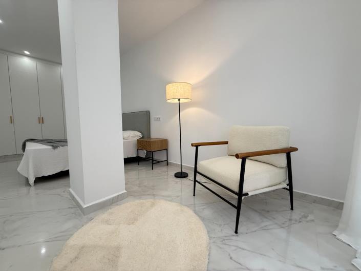 Image No.22-2 Bed Apartment for sale