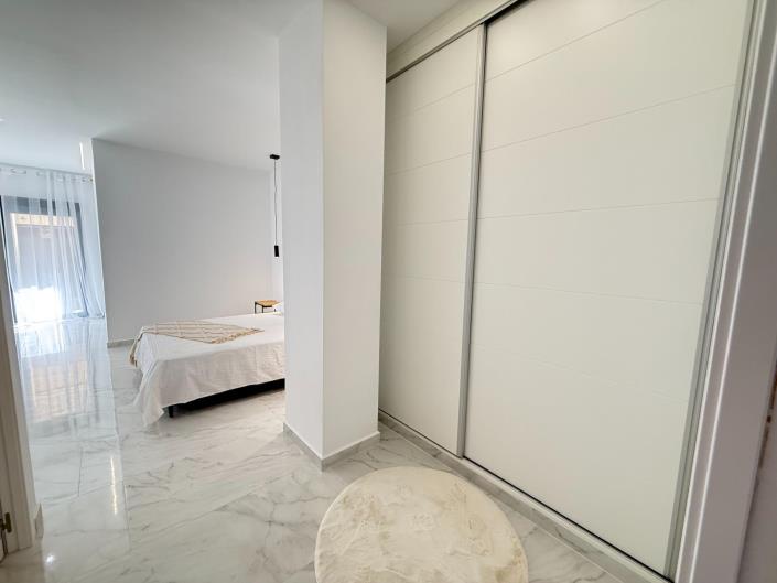 Image No.29-2 Bed Apartment for sale