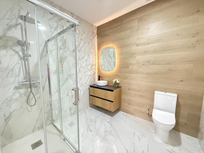 Image No.30-2 Bed Apartment for sale