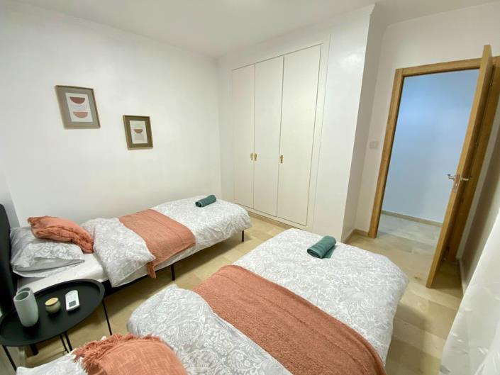 Image No.13-3 Bed Apartment for sale