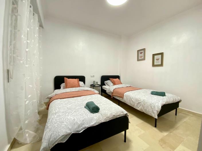 Image No.14-3 Bed Apartment for sale