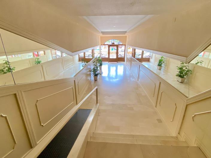 Image No.18-3 Bed Apartment for sale