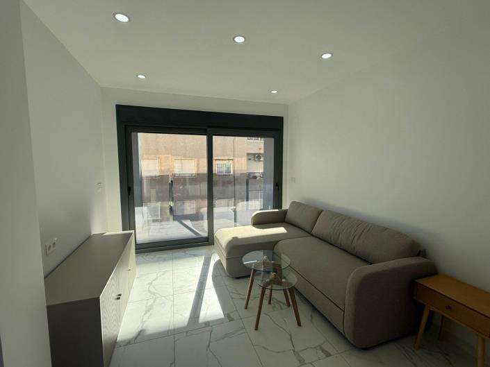 Image No.4-2 Bed Apartment for sale