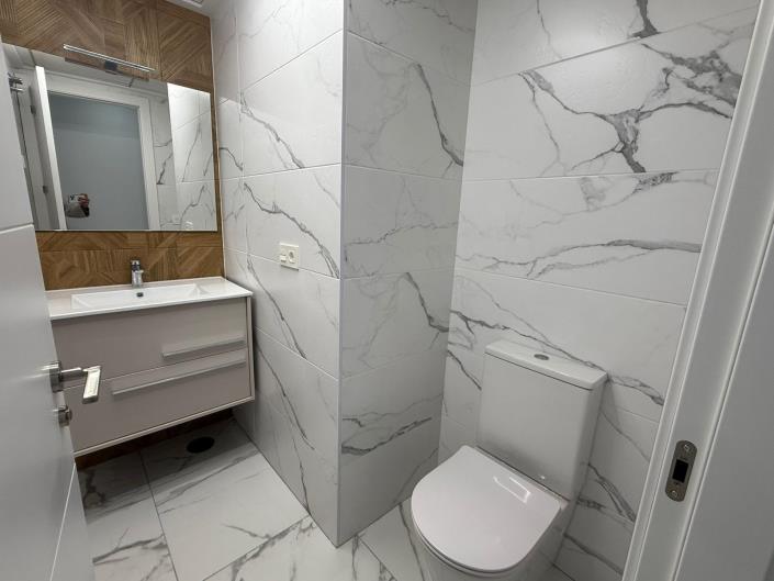 Image No.15-2 Bed Apartment for sale