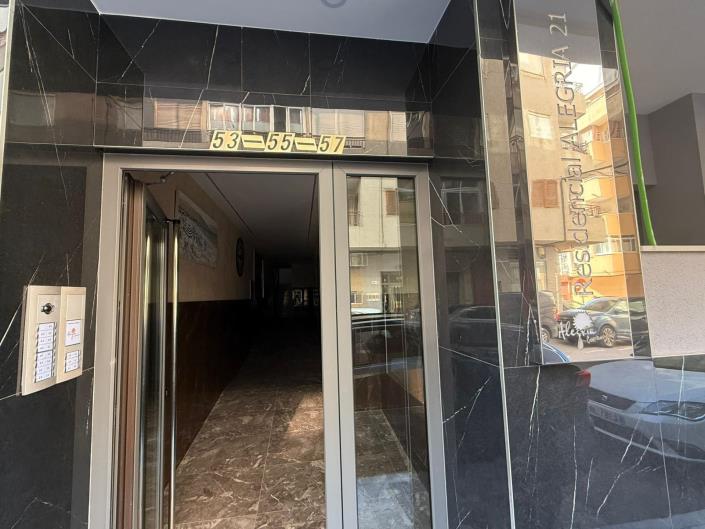 Image No.28-2 Bed Apartment for sale