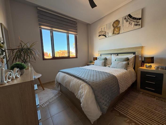 Image No.12-2 Bed Bungalow for sale