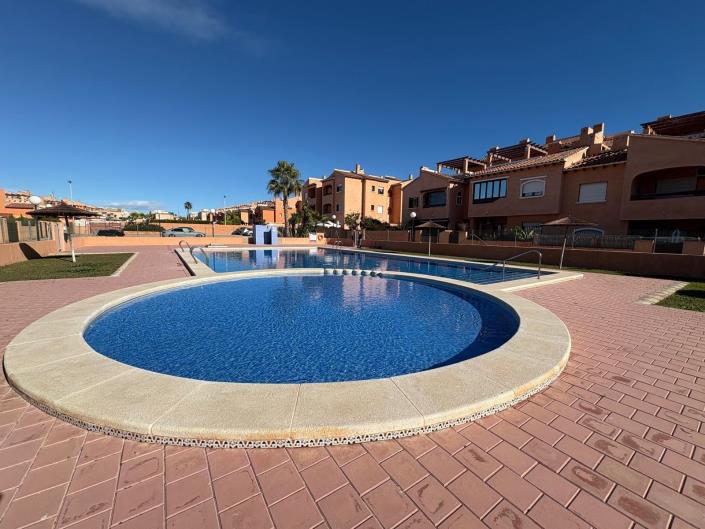 Image No.19-2 Bed Bungalow for sale