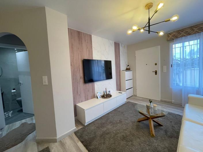 Image No.3-3 Bed Townhouse for sale