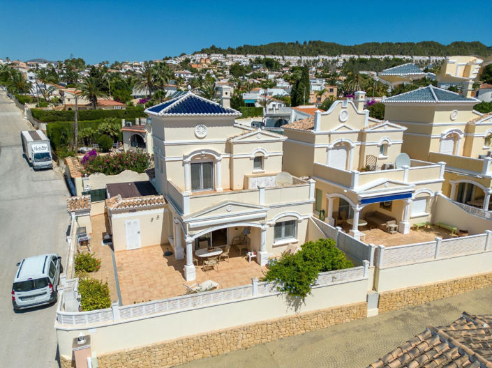 Image No.4-3 Bed House for sale