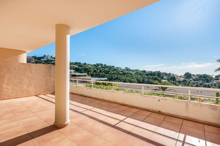 Image No.18-2 Bed Apartment for sale