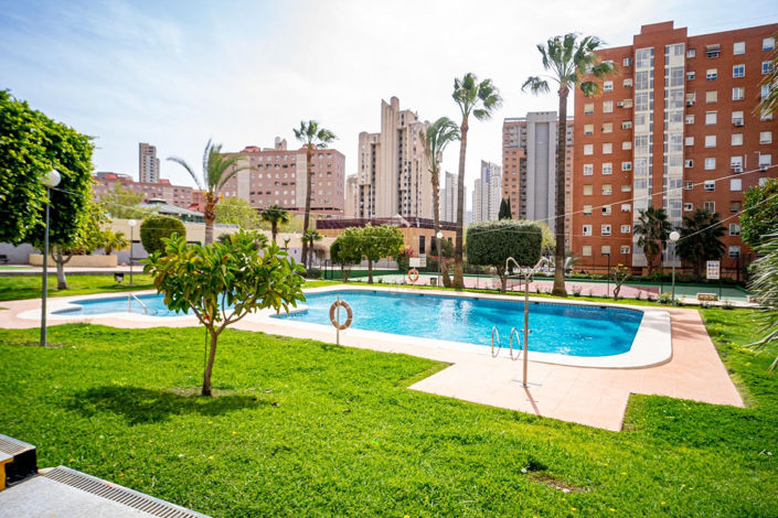 Image No.2-Appartement de 2 chambres à vendre à Benidorm