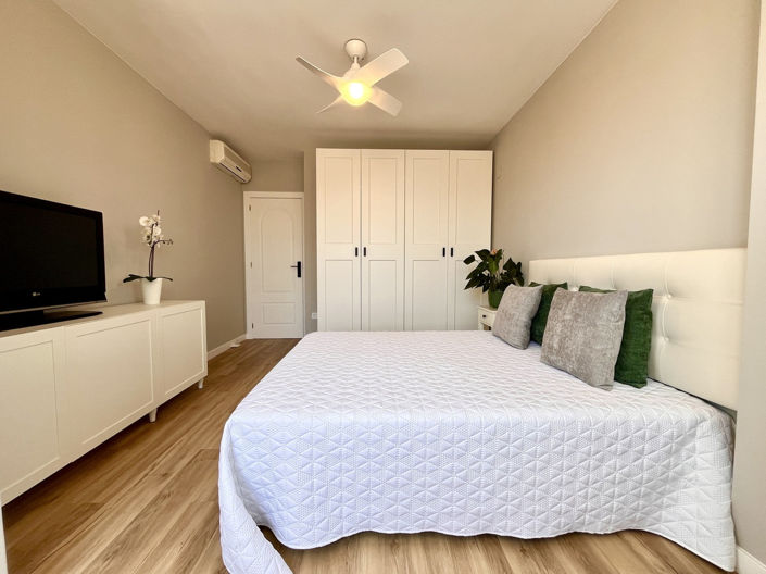 Image No.11-3 Bed House for sale