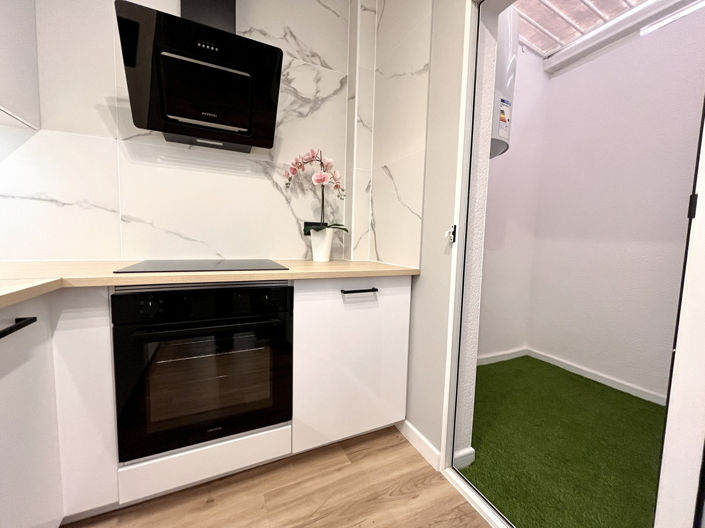 Image No.6-3 Bed House for sale