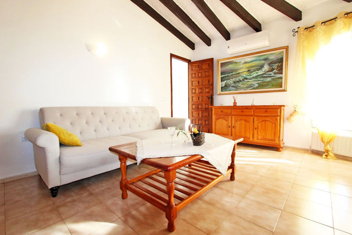 Image No.15-3 Bed House for sale