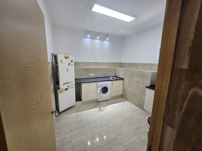 Image No.39-3 Bed House for sale