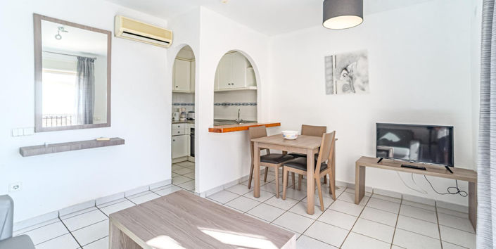 Image No.10-1 Bed Apartment for sale