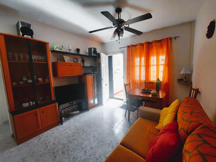 Image No.10-2 Bed House for sale