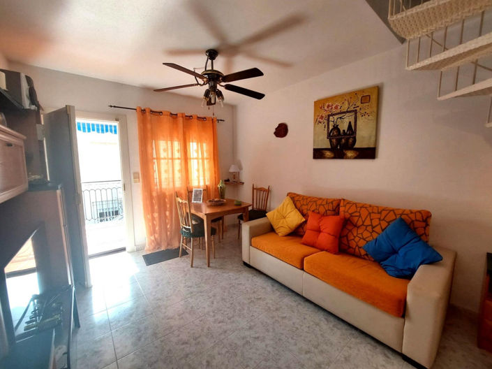 Image No.9-2 Bed House for sale