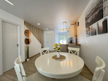 13-5fd73dea700db77384c091ca9818b1a9