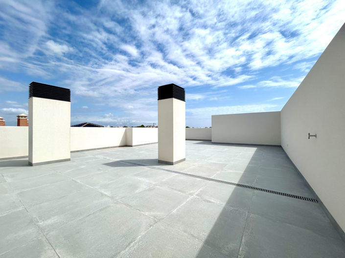 Image No.36-2 Bed Penthouse for sale