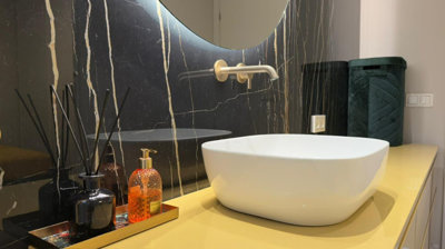 12-53013098fcab6c38b1379cd33298e050