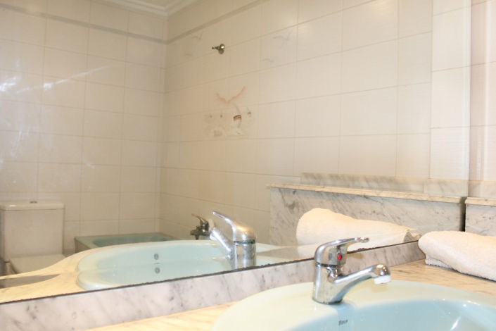 Image No.22-4 Bed Apartment for sale