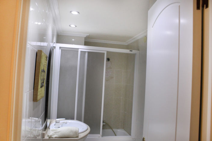 Image No.27-4 Bed Apartment for sale