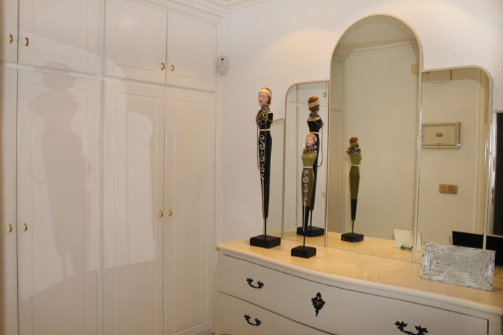 Image No.35-4 Bed Apartment for sale