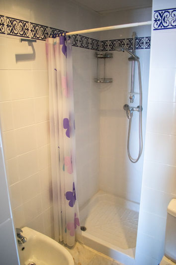 Image No.21-3 Bed Apartment for sale