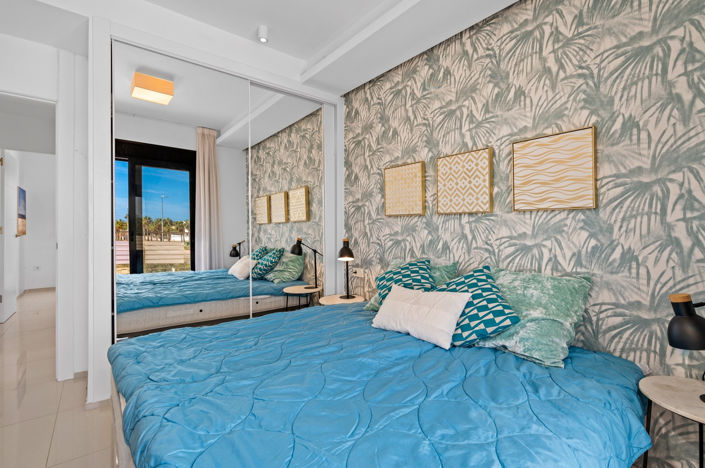 Image No.32-3 Bed House for sale