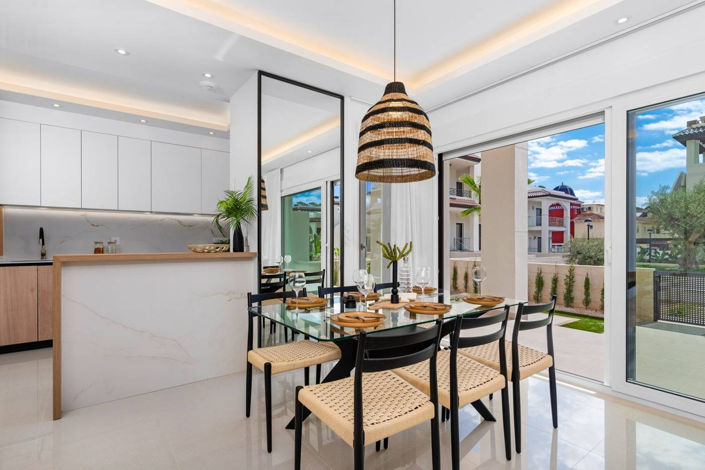 Image No.21-3 Bed Penthouse for sale