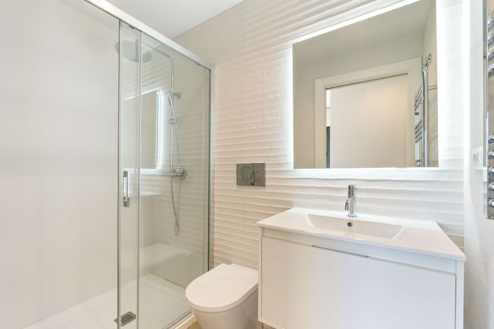 Image No.20-2 Bed Apartment for sale