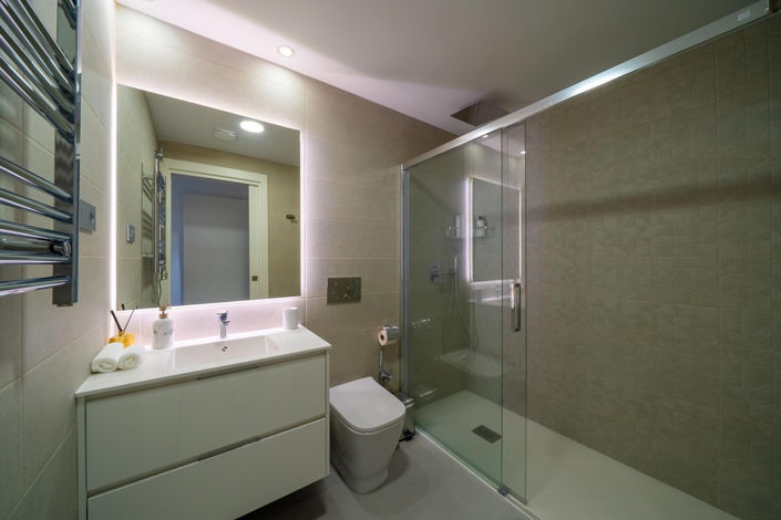 Image No.8-2 Bed Apartment for sale