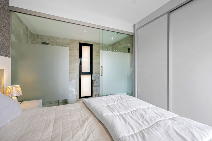 Image No.16-3 Bed House for sale