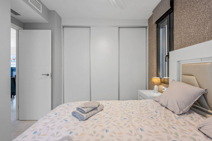 Image No.28-3 Bed House for sale