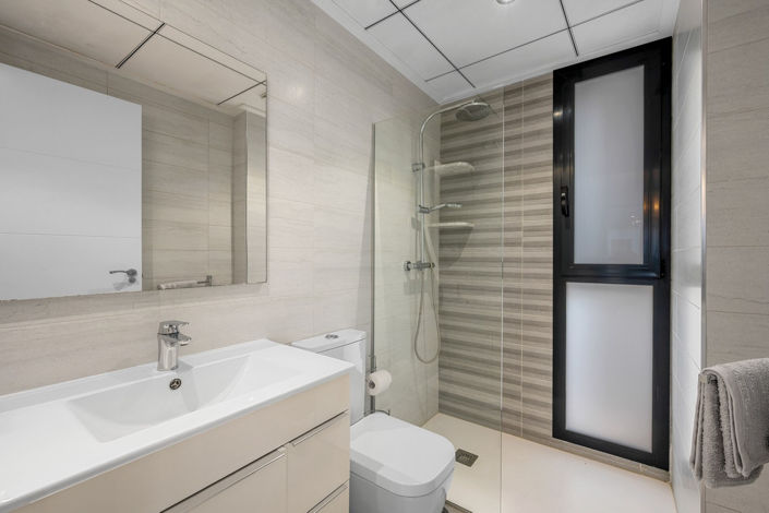 Image No.29-3 Bed House for sale